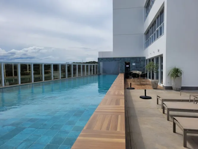 Vende-se apartamento no Edifício Mariah Polo, em Rifaina-SP.