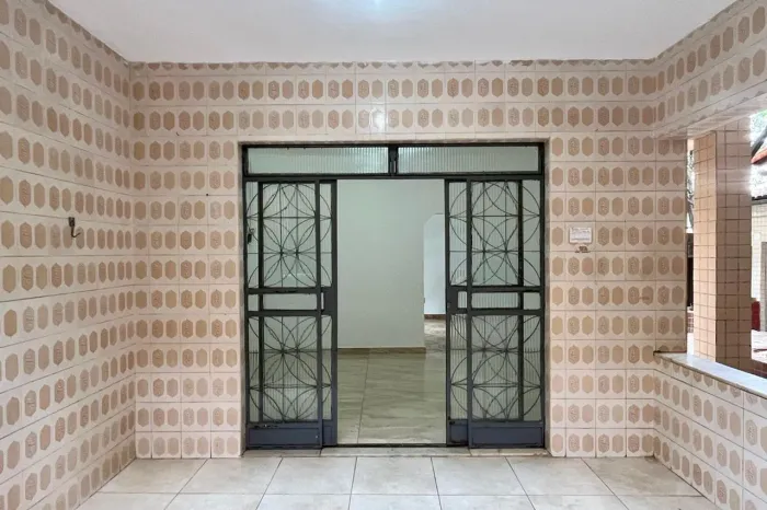 Casa à Venda - Santa Efigênia, 4 Quartos, 360 m2