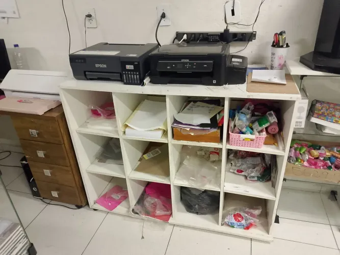 BALCÃO ORGANIZADOR (12 NICHOS)