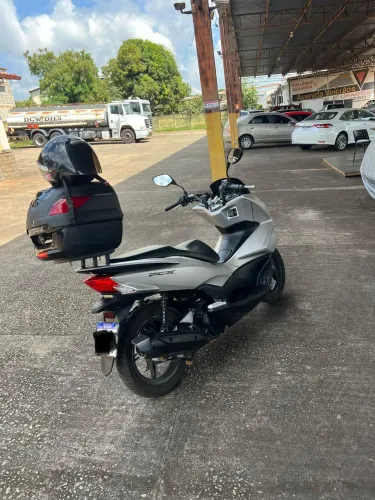 Oportunidade  - PCX - Ideal para mulher 