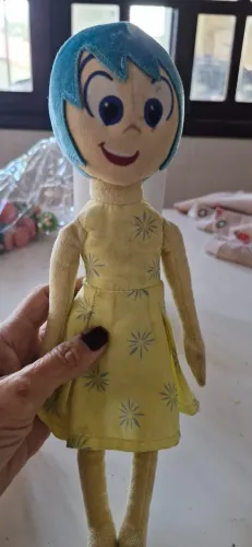 Divertidamente Boneca Alegria de pelucia original Disney Pixar