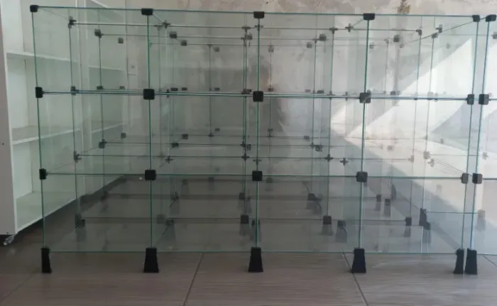 Vitrine de Vidro Expositora para Loja cada