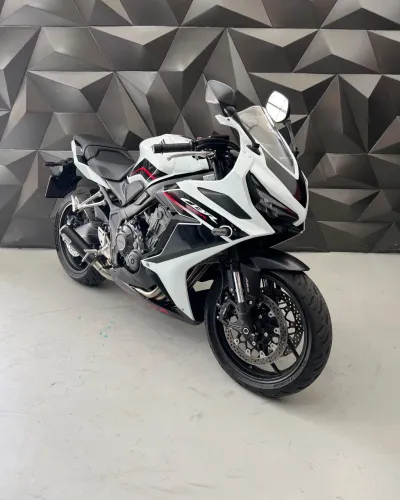 CBR 650 R