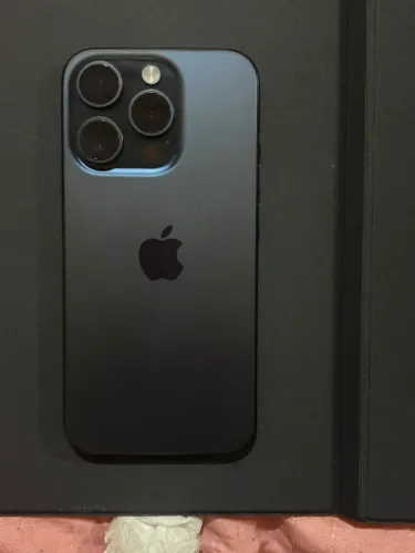 iPhone 15 pro 256gb