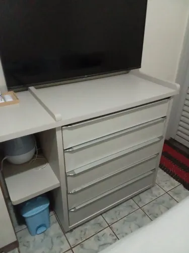 Vendo cômoda