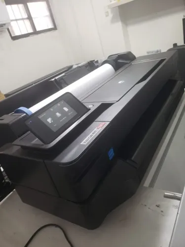 Plotter HP T120 com Bulk