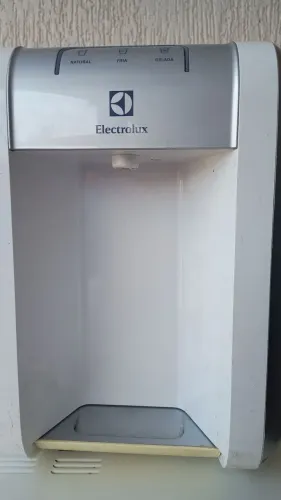 Purificador de água Electrolux 127V,em perfeito estado 