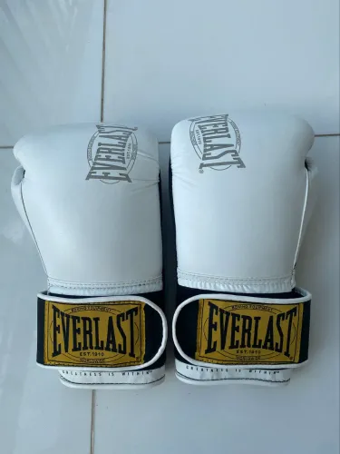 Luva 1910 Everlast Boxe/ Muay Thai 12oz