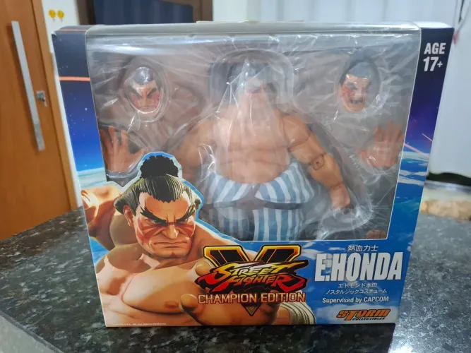 Storm Collectibles Street Fighter V E. Honda