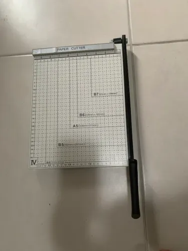 Guilhotina para corte papel 45 reais