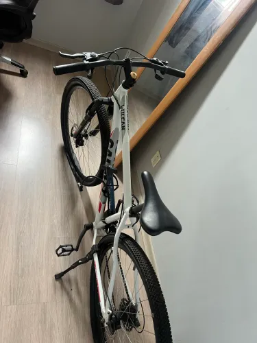 Bicicleta caloi Vulcan