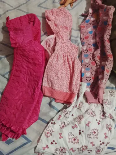 Roupas de menina