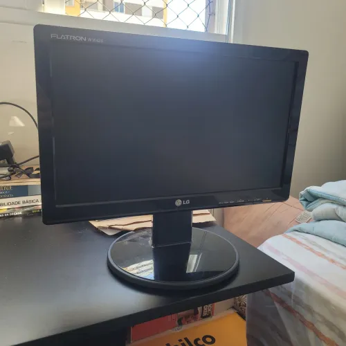 Monitor LG Flatron W1642S 15.6" Widescreen LCD