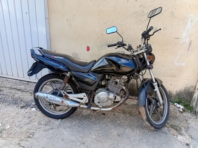 Suzuki yes125