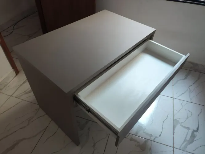 Escrivaninha Cinza MDF