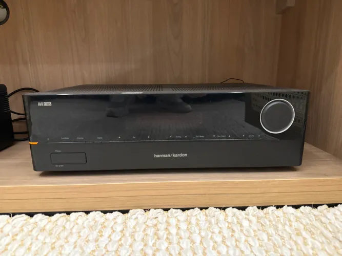 Receiver para Home Theater Harman Kardon AVR 1710S 7.2 canais 127V