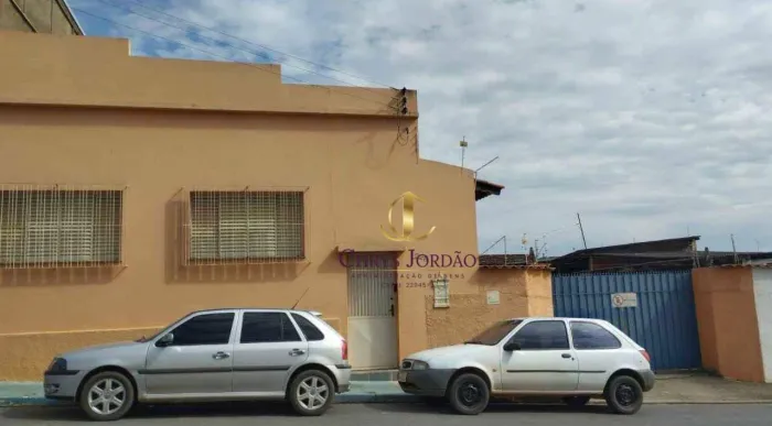 Casa à venda e locação - Centro - Pilar do Sul/SP