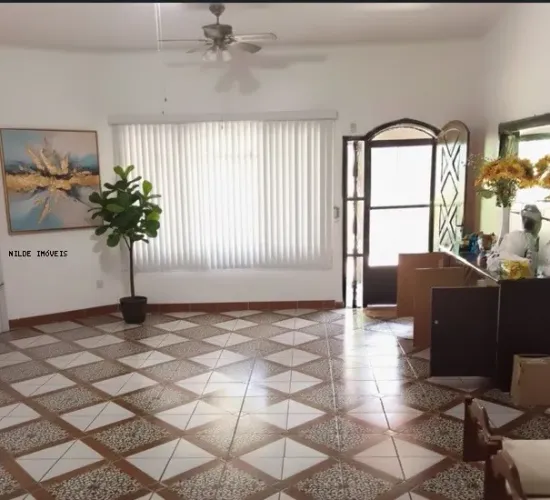 Casa para Venda em Itanhaém, Jardim Suarão (Praia), 6 dormitórios, 1 suíte, 3 banheiros, 5