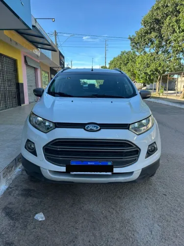 Ford Ecosport Freestyle 1.6 16V Flex 5P 2014