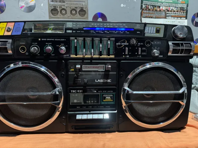 Boombox 
