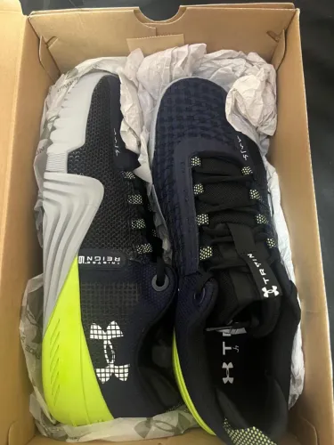 Tênis underarmour