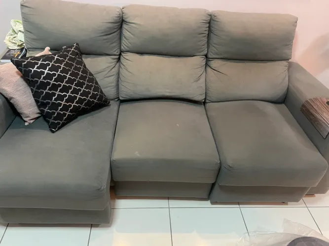 Sofá retrátil cinza 3 lugares