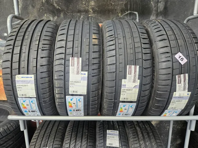 Pneus unitario 225/45r17 michelin novos 