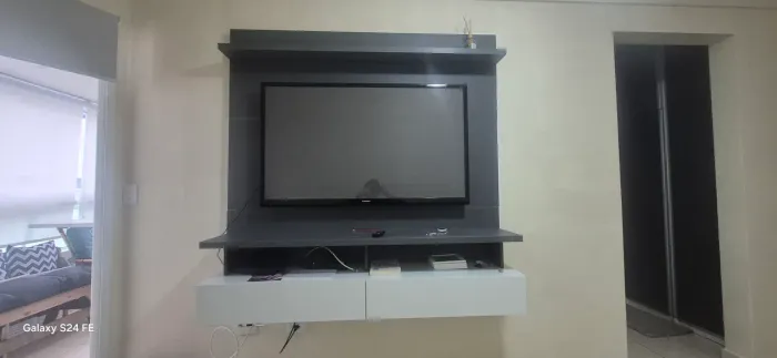 Painel de tv até 65"