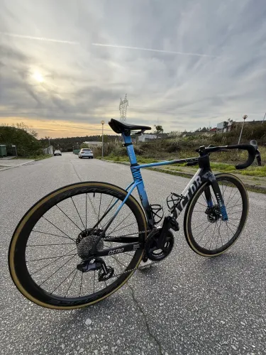 Factor Ostro Vam 2025 / Ex Israel Premier Tech / Bike word Tour