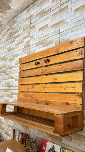 Painel de tv em palete