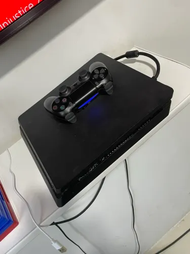 PS4 slim