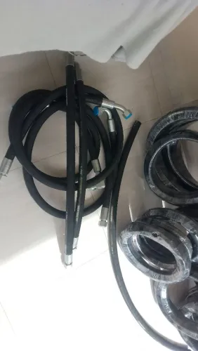 Vende se mangueiras hidráulica prensada... 