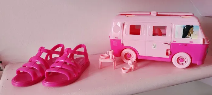 Sandália Grendene Barbie + Motorhome