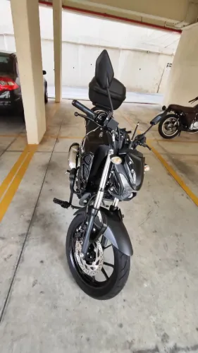Moto Yamaha FZ15 Fazer ABS 2022/2023 - Apenas 4.000 km