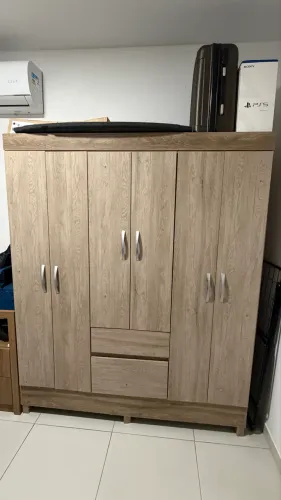 Guarda roupa