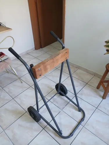 Carrinho Motor de Popa