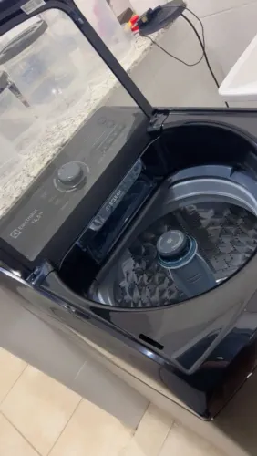 Vende-se uma maquina de lavar nova