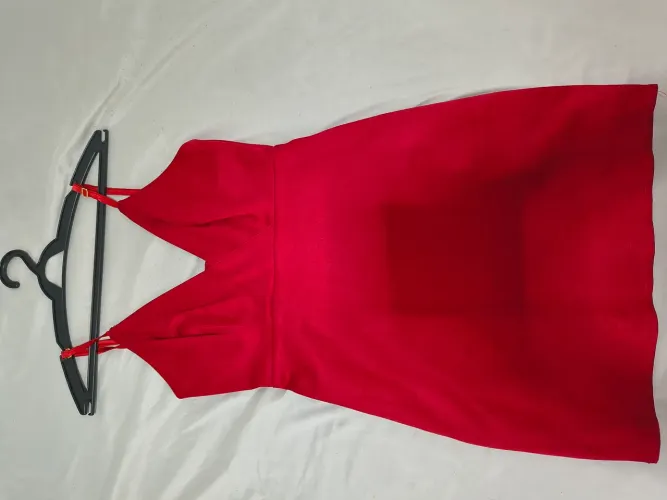Vendo vestido vermelho curto