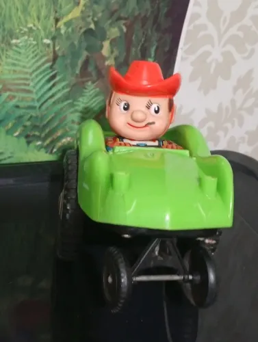 Antigo Buggy Biruta da Estrela 