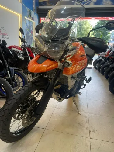 TRIUMPH TIGER 800 XCA