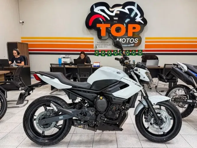 Yamaha XJ6 N 2013 I 4 Cilindros I A Naked que Marcou Geração.