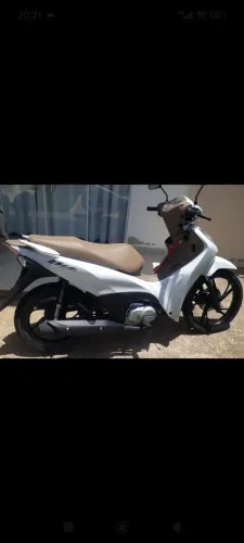 Honda biz Ex completa. Tel *