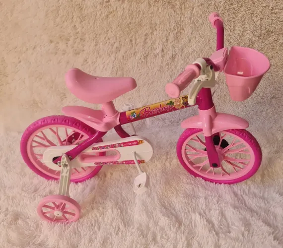BICICLETA ARO 12 - PERSONALIZADA BARBIE - NOVA E COMPLETA! Apenas 275,00