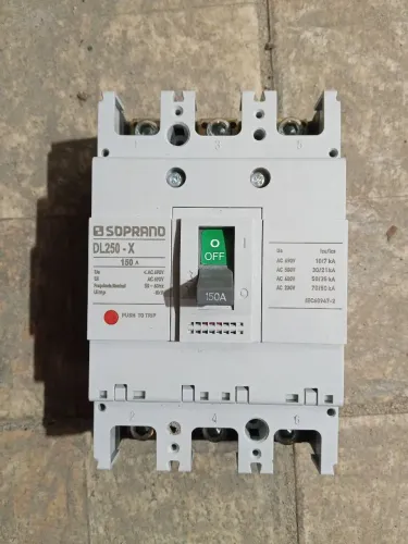 Disjuntor caixa moldada 150A 