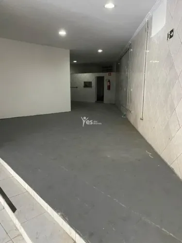 Visibilidade e Espaço para Impulsionar seu Negócio - Loja de 151 m² para Locação no Demarc