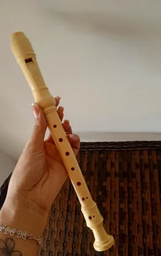Flauta Doce Soprano Yamaha (Germânica/Barroca) em Resina ABS