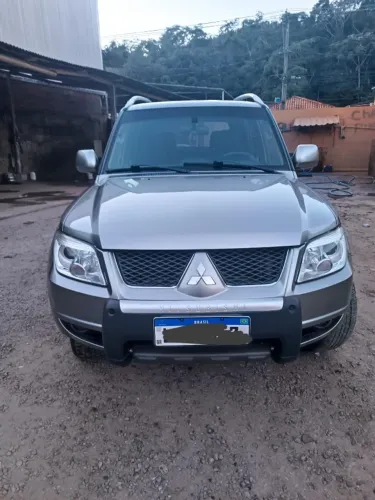 Mitsubishi Pajero TR4 2.0 Flex 16V 4X2 Mec. 2015