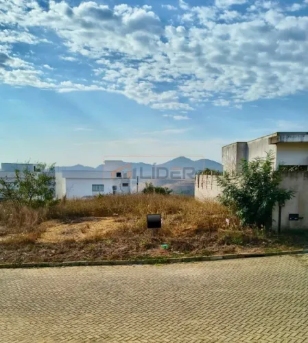 Vendo Lote no Real Garden - Alto Marista