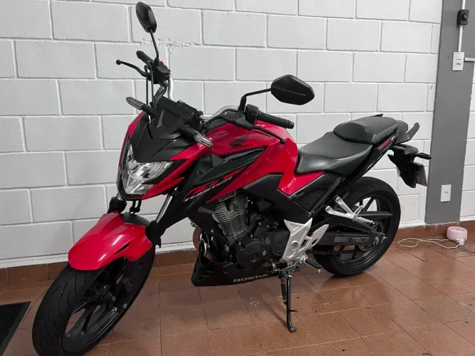 CB-300 COM 7.000 km