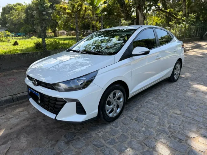 Hyundai HB20S Comfort Plus 1.0 Flex 12V Mec. 2025